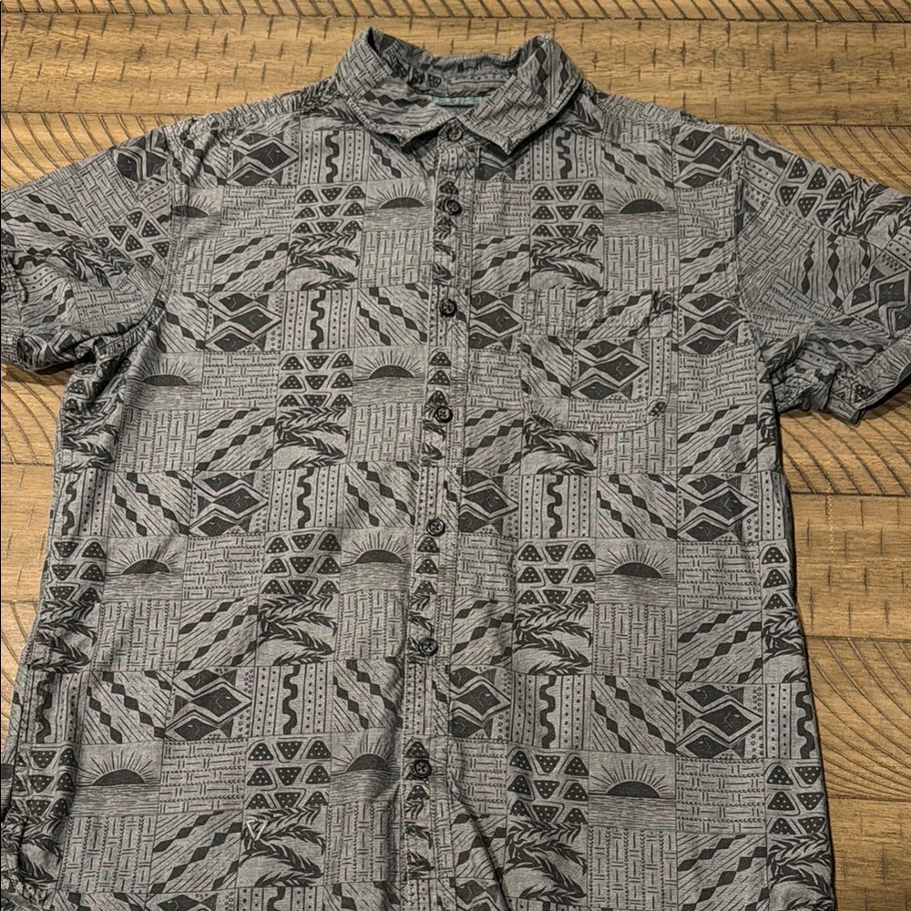 Men's Gray Patterned Shirt